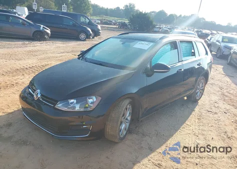 2016 Volkswagen Golf Sportwagen Tsi Se 4-Door z USA, uszkodzony, nr VIN 3VWC17AU9GM516284